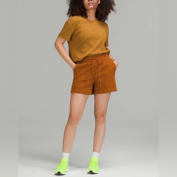 Lululemon Butternut Brown Loungeful High-Rise Short 4" Size 10 - Picture 7 of 8